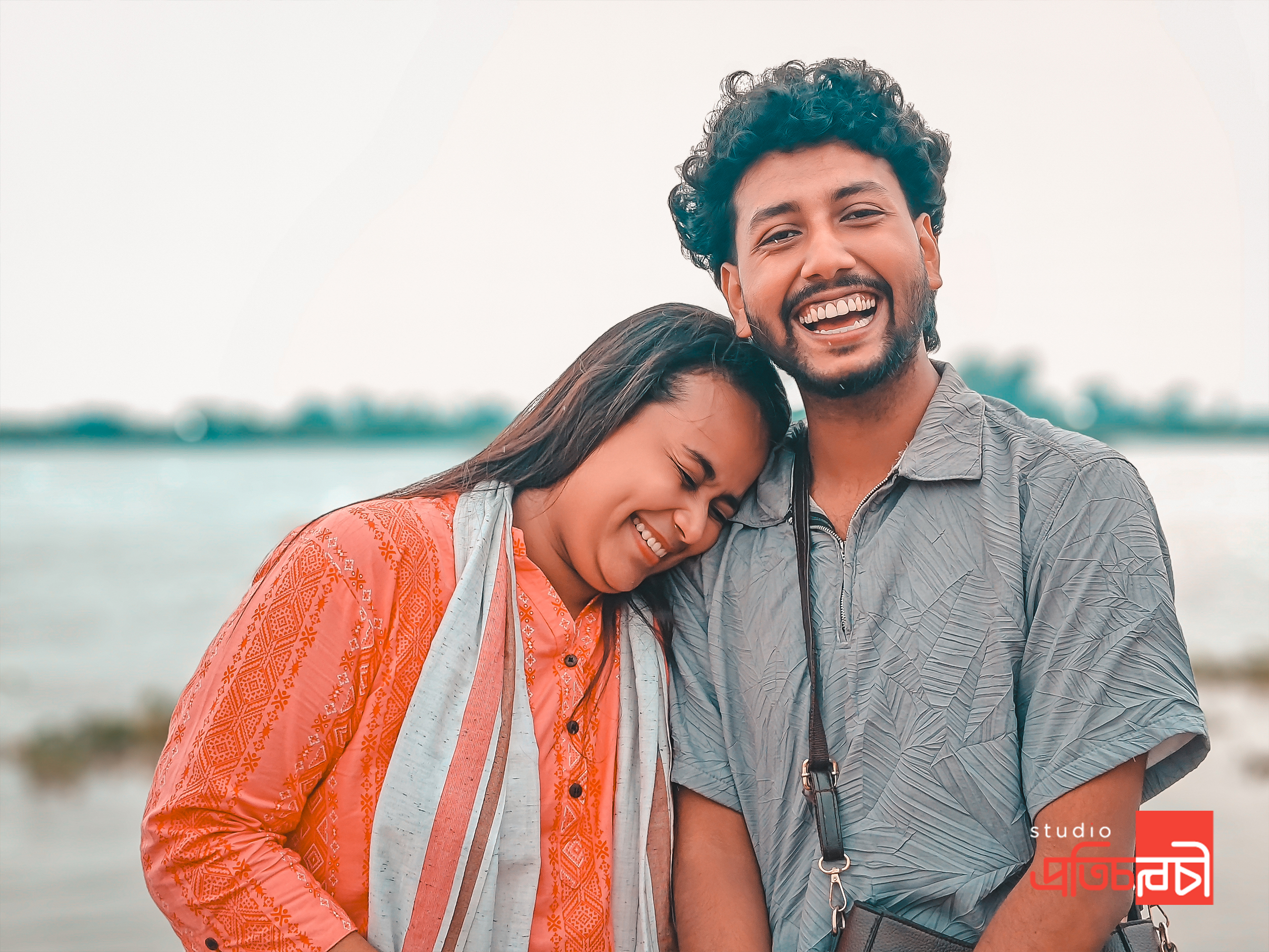 এই হাসিটুকু